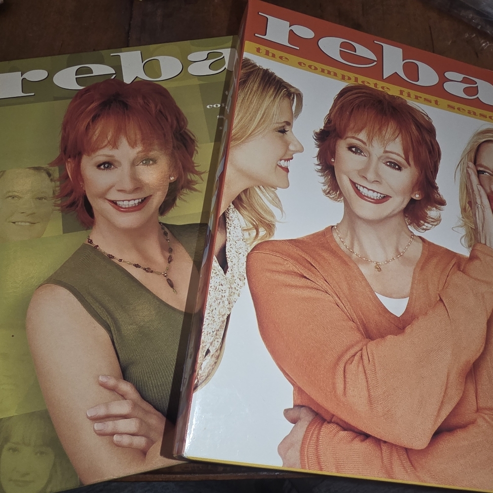 Reba: The Complete First and Second Seasons DVD Lot Like New!